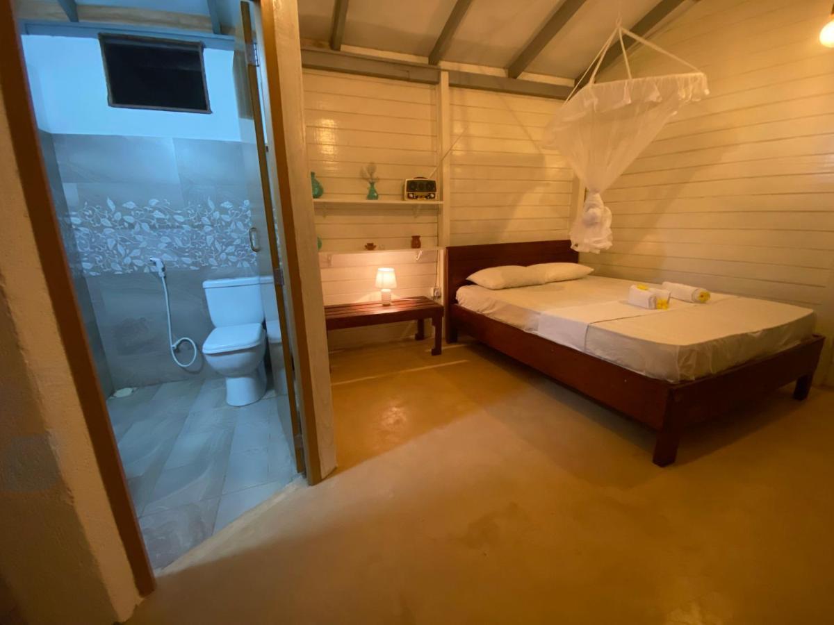 Ocean Beach House Матара Экстерьер фото